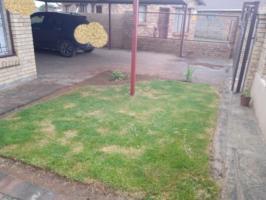 To Let 3 Bedroom Property for Rent in Grasslands Free State